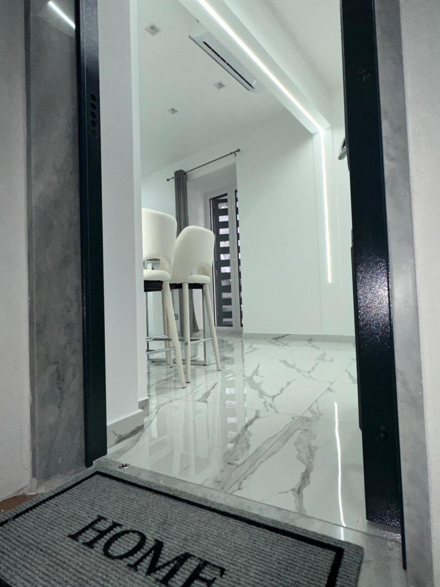 Apartment Mavy House *
